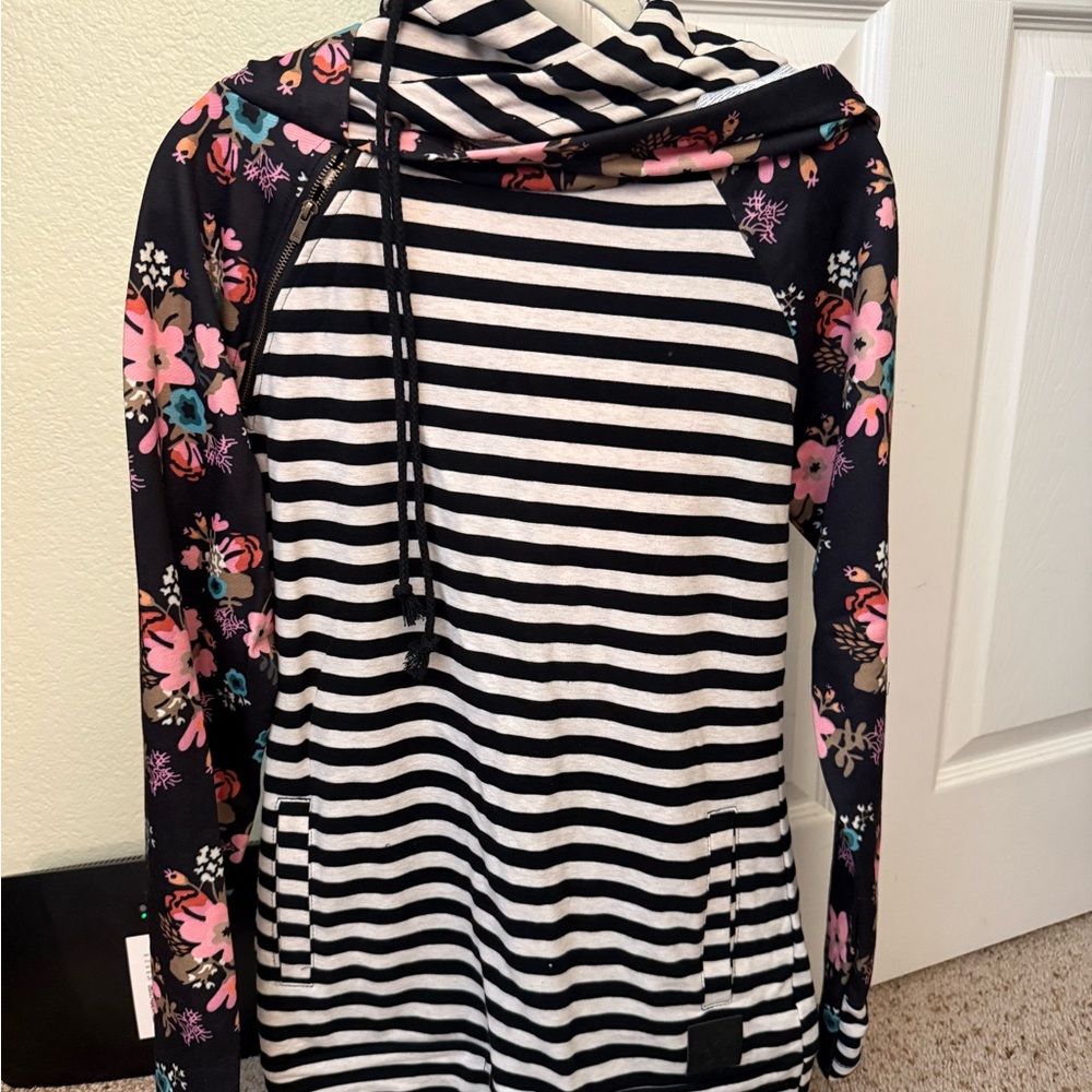 AMPERSAND AVE Black and White Striped Hoodie with Floral Accents